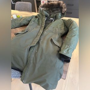 Northface winter coat, worn twice